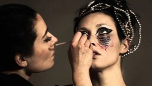 Creative makeup creation
