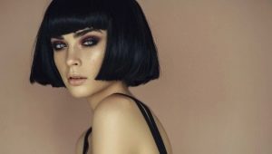 Makeup options for girls with a bob haircut