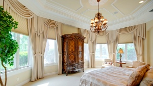 Decoration options for curtains