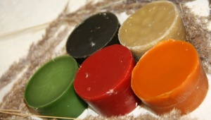 All About Candle Wax