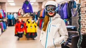 Choisir une combinaison de snowboard