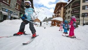 Choosing skis for children 7-8 years old