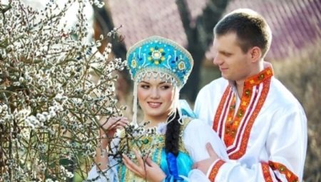 Сватбена рокля в руски народен стил
