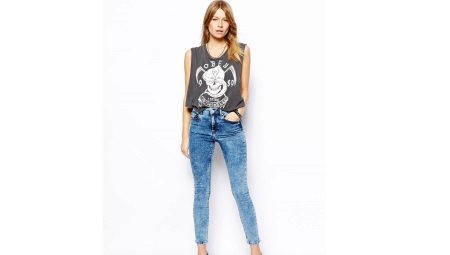 How to hem jeans while preserving the factory seam?