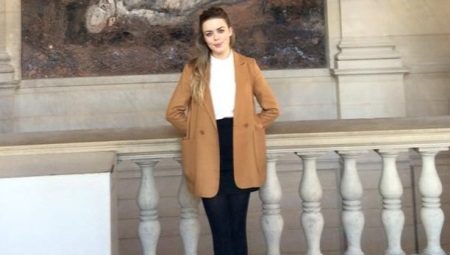 Long women's blazers