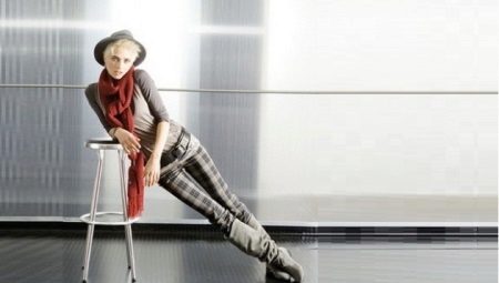 Checkered trousers