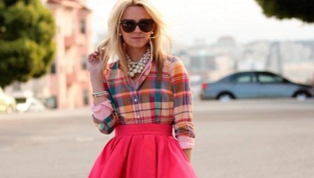 What can I wear with a plaid shirt?