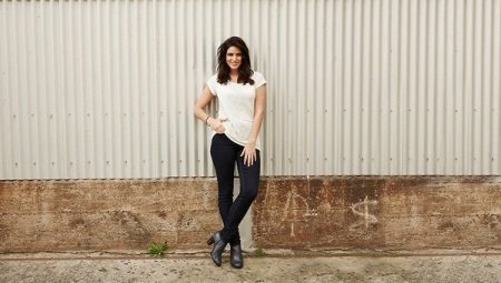 Tapered trousers