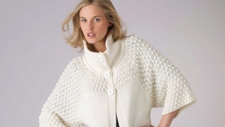 Jacket with collar