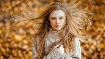 What to wear with a sweater?