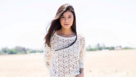 Women's sweater