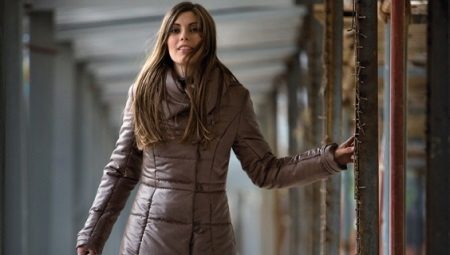 Women's coat with padding polyester