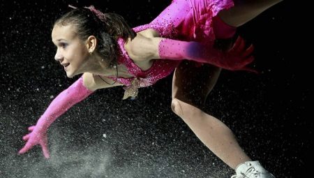 Figure skating suit