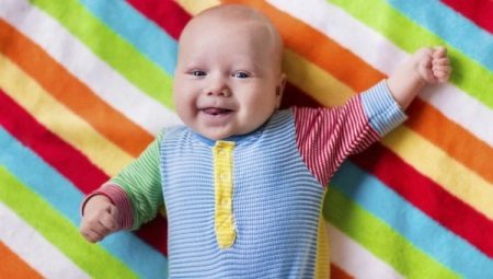 Pyjamas pour nouveau-nés
