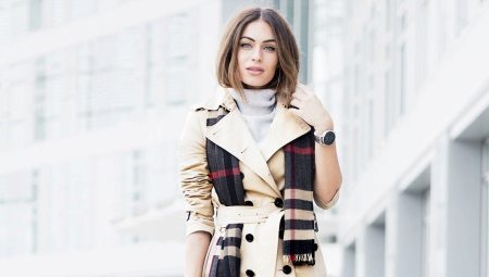 Raincoat trench