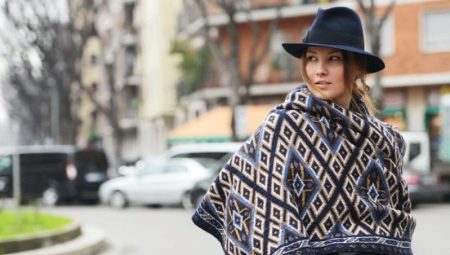 Scarf poncho