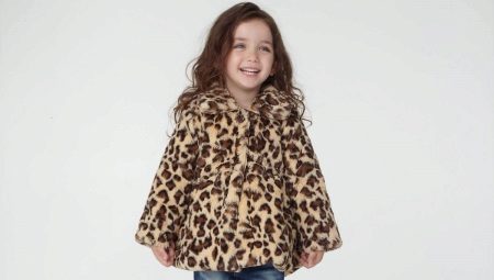 Manteau de fourrure pour les filles