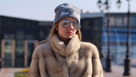 Mink transformable fur coat