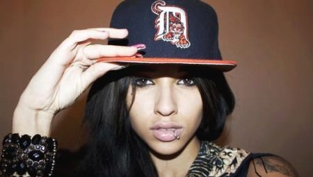 Rapper caps
