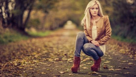 Heeled ankle boots