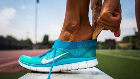 Sneakers with good cushioning