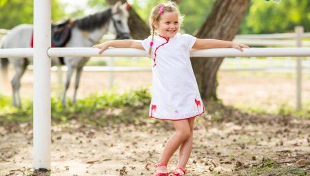 Popular brands of children's sandals
