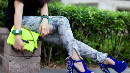 Spiked shoes