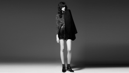 Yves Saint Laurent Booties