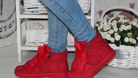 Bottes avec oreilles et fourrure