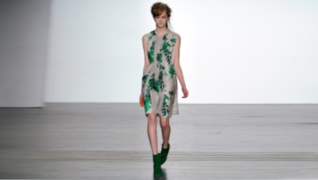 Green ankle boots