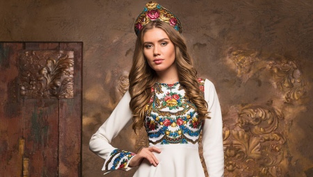 Folklore style in clothes