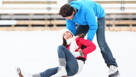 Ice skating socks
