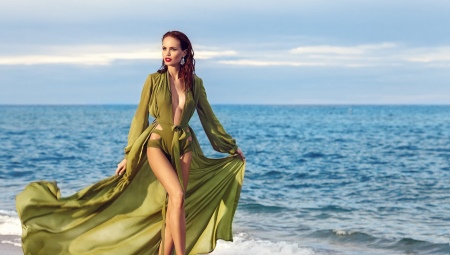 Beachwear & Swimwear
