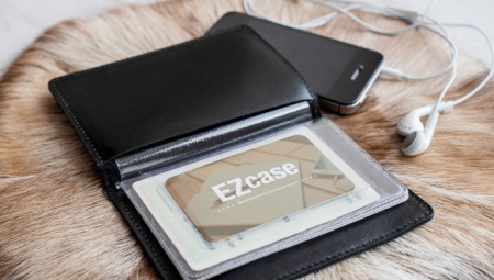 Document wallet
