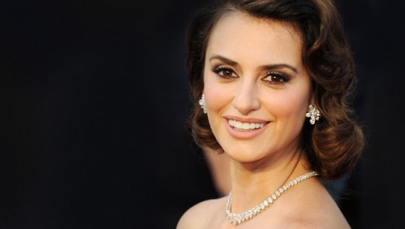 Earrings studs