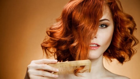 Wood comb
