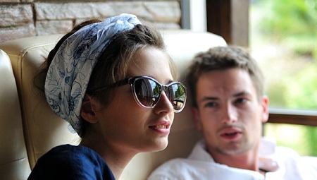 Headbands - adding accents to the image