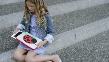 Tablet bags