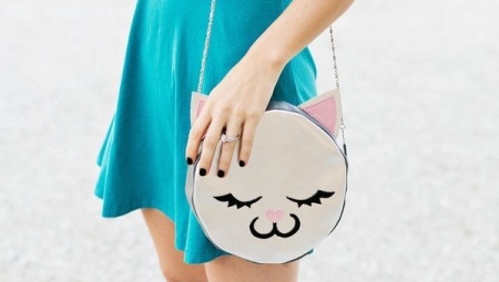 Sacs avec des chats