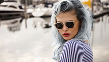 Produits de teinture pour cheveux gris
