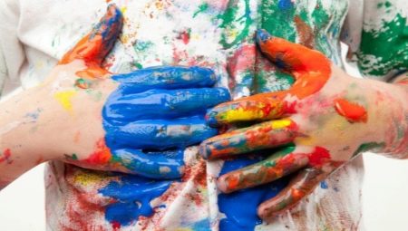 How to remove paint from clothes?