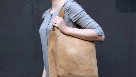 Comment nettoyer un sac en daim à la maison ?