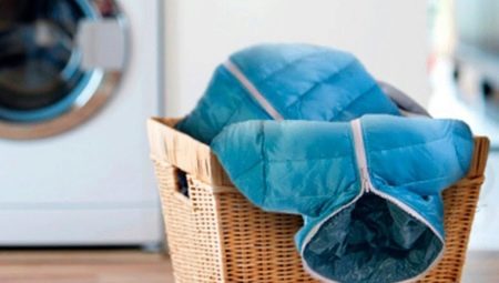 How to wash a jacket with padding polyester?