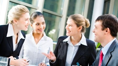 Culture of behavior: rules of etiquette and moral education