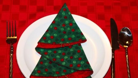 How to fold a herringbone napkin?