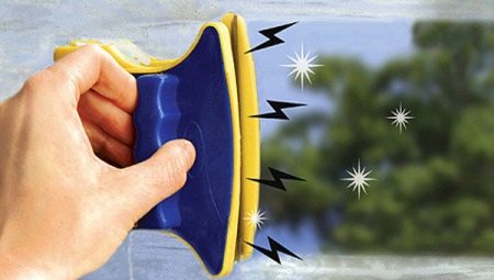 Choosing a magnetic window brush