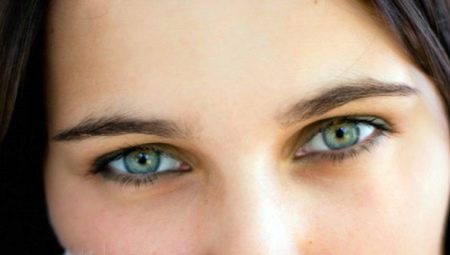 Deep-set eyes: description and makeup tips