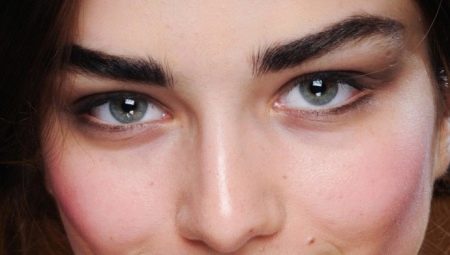 Tricks for creating beautiful bushy eyebrows