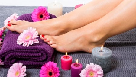 How to properly care for your feet and what products should you use?