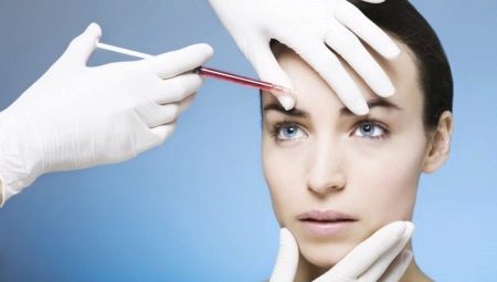 How is the face plasmolifting procedure carried out?